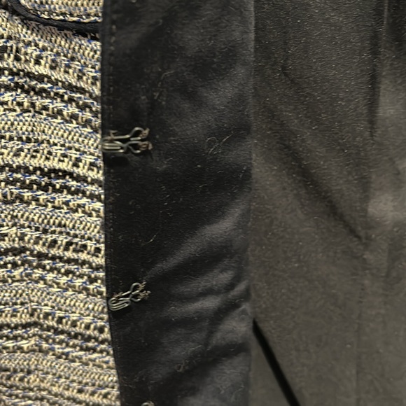 NWT - White House Black Market long tweed jacket - Picture 9 of 10